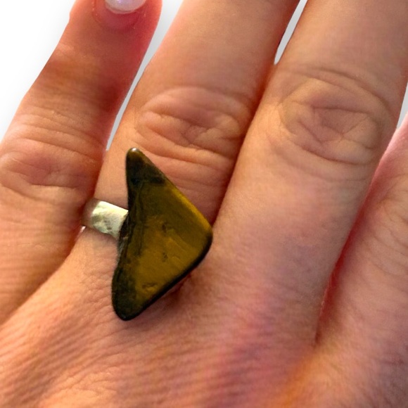 Gorgeous Natural Tumbled Amber Stone Ring Adjustable Band - Picture 7 of 16